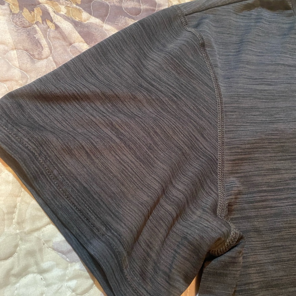Tek Gear Gray Short Sleeve Tee